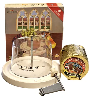 Produktbild von Girolle original swiss made Set Käsehobel Holz Tete de Moine Reserve gereift ganzer Laib Haube