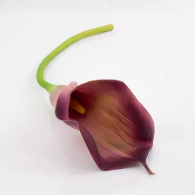 Produktbild von artplants.de Künstliche XL Calla, Purpur, real - Touch, 70cm, 10x18cm - Kunst Calla - Kunstblume - Kunststoffblume