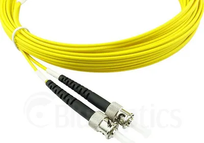 Immagine prodotto di BlueOptics SFP3333BU15MK Cavo in fibra ottica 15 m ST G.657.A1 giallo (SFP3333BU15MK)