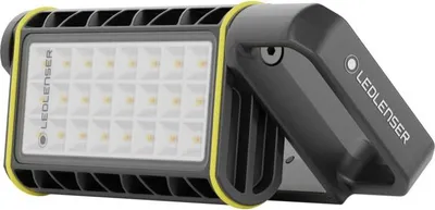 Produktbild von Ledlenser AF4R Work Taschenlampe Schwarz, 2000 Lumen, 60m Leuchtweite, 20Std. Laufzeit, IP67, Akku