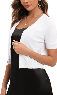 Productafbeelding van Gebreid dames vest met knopen, kort model voor lente en zomer