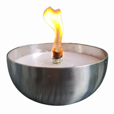 Produktbild von Schwabenfire Outdoorkerze mit Dauerdocht in Metallschale geschenke für Frauen