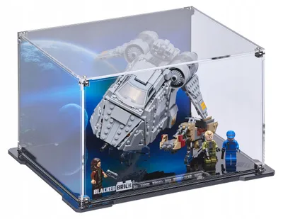 Zdjęcie produktu dla Czarna witryna z nadrukowanym panelem tylnym, przeznaczona do zestawu LEGO® Star Wars 75338 – "Zasadzka na Ferrix"