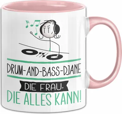 Produktbild von Drum-and-Bass-DJane Geschenk Tasse Becher Die Frau Die Allen Kann Geschenkidee für eine Drum-and-Bass-DJane Lustig (Rosa)