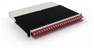 Produktbild von PATCHBOX .one / 8RU / STP / Red, 0,8 m, Cat6a, U/FTP (STP), RJ-45, RJ-45, Rot
