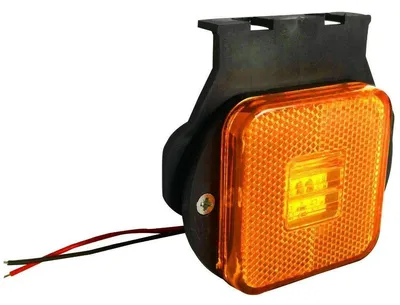 Imagen del producto de 1 luz lateral LED de 24V, color naranja, luz de posición para camiones, remolques, camiones con plataforma, autobuses, furgonetas y caravanas