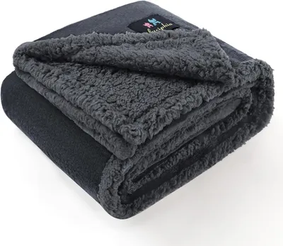 Productafbeelding van Waterdichte Deken voor Honden en Katten, Wasbare Sherpa Fleece, Groot 71 x 102 cm, Voor Binnen en Buiten