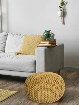 Immagine prodotto di Pouf sgabello lavorato a maglia fatto a mano in cotone riciclato, sostenibile Ø 55 cm giallo