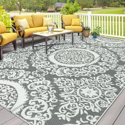 Produktbild von Famanu Outdoorteppich Wasserfest 150 x 245 cm Wendbar Kunststoff Teppich für Garten Terrasse Camping