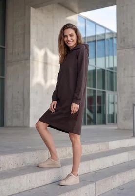 Produktbild von salzhaut Damen Knielanges Kleid (Midi) DISCHDÄK M, KI-generiertes Bild