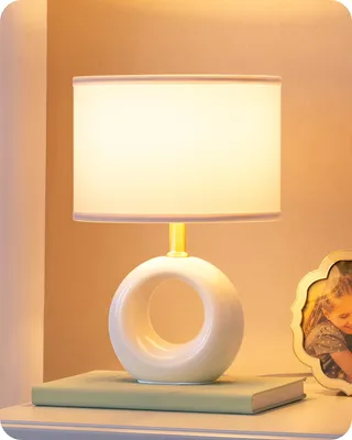 Produktbild von EDISHINE Keramik-Tischlampe, elegante und moderne Nachttischlampe mit Stoffschirm, E14-Leuchtmittel inklusive, 2700K Warmweiß