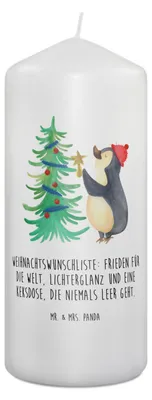 Produktbild von Mr. & Mrs. Panda Kerze Pinguin Weihnachtsbaum 19 x 8 cm - Weiß - Geschenk, Weihnachten, Erinnerungskerze, Stumpenkerze, Bedruckte, Wachskerze, Winter, Erinnerungslicht