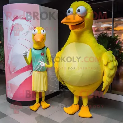 Produktbild von Zitronengelber REDBROKOLY Flamingo Maskottchen Kostüm charakter bekleidet mit einem Tanktop und Einstecktüchern