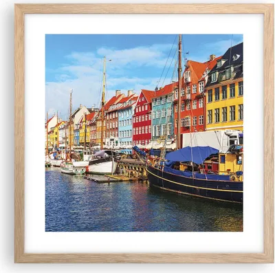 Produktbild von Gerahmtes Poster - Rahmen in heller Eiche - Kopenhagen Nahavn Schiffe - 40x40 cm - Wand Bild - Wanddeko - Wandbilder - Wandposter - Bilderrahmen - Bilder - Kunstdruck - Wandbild - P2NAC40x40-4205