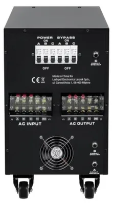 Zdjęcie produktu dla Automatyczny trójfazowy stabilizator napięcia KEMOT PROavr-20k