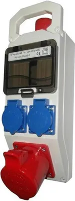 Imagen del producto de Panel de interruptores para ventanas, modelo de 5 módulos, con 5 enchufes de 32A y 2 enchufes de 16A/250V