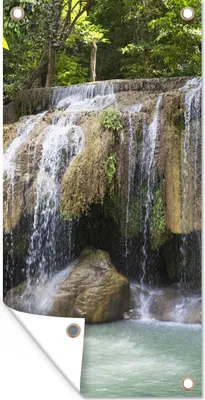 Produktbild von MuchoWow® 80x160 cm Outdoor-Poster Gartendeko Sichtschutz Garten Poster für den Garten  Wasserfall über Felsen im Erawan-Nationalpark in Thailand