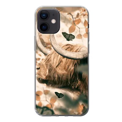 Produktbild von MuchoWow® Handyhülle Schutzhülle Hülle für iPhone 12 Schottische Highlander - Schmetterlinge - Blätter Silikon Softcase Handy Hülle - Schutzhülle
