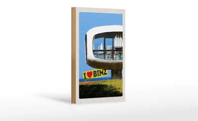 Produktbild von Holzschild Reise 12x18 cm Binz Deutschland Gebäude Stühle Tisch