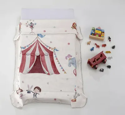 Produktbild von Mora Lumpy N54 Kinderdecke, 80x110cm, mehrfarbig
