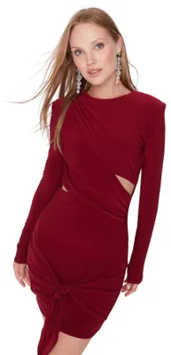 Immagine prodotto di Abito aderente da donna Trendyol, in maglia, con scollatura rotonda, color borgogna