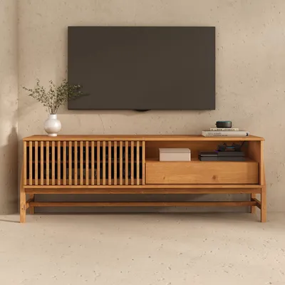 Produktbild von ADAMO Lowboard 145 cm aus Massivholz, Eiche Finish - TV Lowboard mit Lamellen-Schiebetür, Wohnzimmermöbel mit Stauraum, Wohnzimmer Sideboard, TV Schrank mit Schublade und offenes Fach