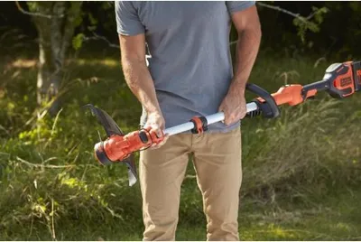 Produktbild von Black&Decker Akku-Rasentrimmer,36V,o.Akk,AFS,33cm BCSTA536B