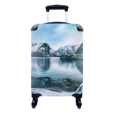 Produktbild von MuchoWow® Koffer Handgepäck Trolley Rollkoffer Kleine Reisekoffer mit 4 Rollen - Wasser - Berge - Natur - Cabin Size < 55x40x23 cm & 55x40x20 cm - Fotokoffer - Kabinenkoffer - Boardgepäck - Reise-Box - Reisekoffer - Reisegepäck - Koffer mit Bild - Trolley für Kinder