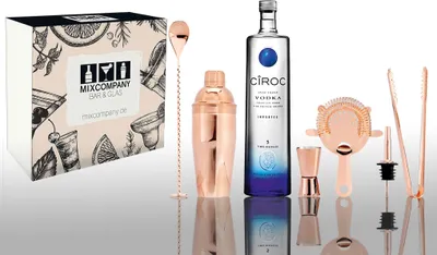 Produktbild von Ciroc Geschenkset Vodka 0,7L (40% Vol) mit 6 teiligem Barset von P Diddy / Sean Combs - [Enthält Sulfite]