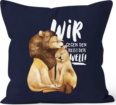 Produktbild von Kissen-Bezug Liebe Geschenk Wir gegen den Rest der Welt Spruch Löwe Paar Liebesspuch Kissen-Hülle Baumwolle MoonWorks® navy unisize