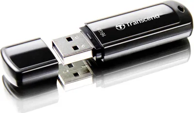 Produktbild von Transcend JetFlash 700, 16 GB, USB Typ-A, 3.2 Gen 1 (3.1 Gen 1), Kappe, 8,5 g, Schwarz