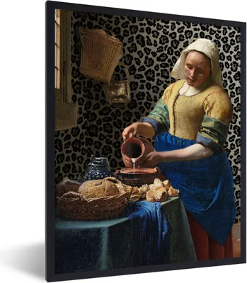 Produktbild von MuchoWow® Gerahmtes Poster Milchmädchen - Kunst - Pantherdruck - Vermeer - Gemälde - Alte Meister 60x80 cm - Poster mit Schwarzem Bilderrahmen Wandposter Rahmen Foto Bilder - Premium - Wanddeko Wohnzimmer