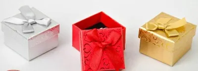 Zdjęcie produktu dla pudełko papierowe 24szt. 5x5x4cm | 7384 Pud-0036