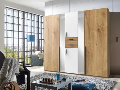 Produktbild von Kleiderschrank "Odessa" aus Spanplatte in Plankeneiche-Nachbildung mit 2 Schubladen und 6 Türen. Abmessungen (B/H/T) 225x208x58 cm