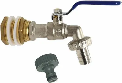 Productafbeelding van Regenwaterafvoer met kogelkraan - Messing, corrosiebestendig, geschikt voor tuin en buitengebruik