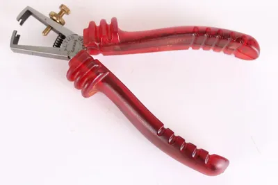 Immagine prodotto di Spelafili SALTUS Pinza da 160 mm Spelafili..