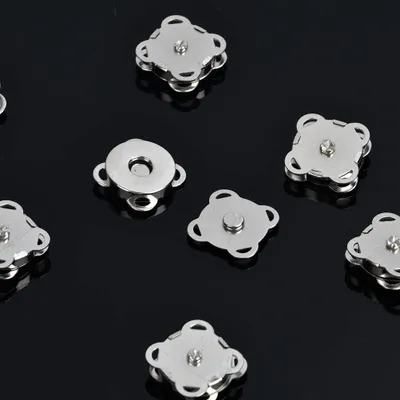 Produktbild von 30 Druckknöpfe zum Nähen - magnetische Verschlüsse für Kleidungaccessoires - Magnetknopf - Kleidung nähen - Handwerk - Scrapbooking - 18 mm