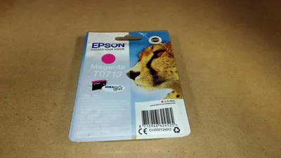 Produktbild von Epson Singlepack Magenta T0713 DURABrite Ultra Ink, Standardertrag, Magenta, Tinte auf Pigmentbasis, 5,5 ml, 1 Stück(e), Einzelpackung