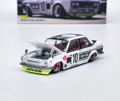 Produktbild von DATSUN 510 STREET TEAM XMM V1 1969 - KaidoHouse/Mini GT 1:64