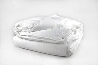 Image de Couette Unyqoos® 4 saisons, 2 pièces, taille individuelle XL, 140 x 220 cm, blanche – Garnissage en fibres creuses, hypoallergénique, lavable