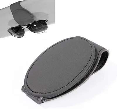 Image de Lot de 2 supports magnétiques pour lunettes de soleil en similicuir haut de gamme, supports universels résistants aux rayures pour pare-soleil de voiture, gris