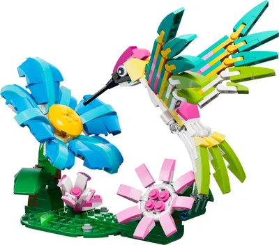 Produktbild von LEGO Creator 3-in-1-Set Wilde Tiere: Bunter Kolibri - Tier Modellbau & Konstruktionsspielzeug - Bauset mit 3 Bauoptionen: Kolibri, Schmetterling oder Fisch - Kreatives Geschenk für Kinder - 31384