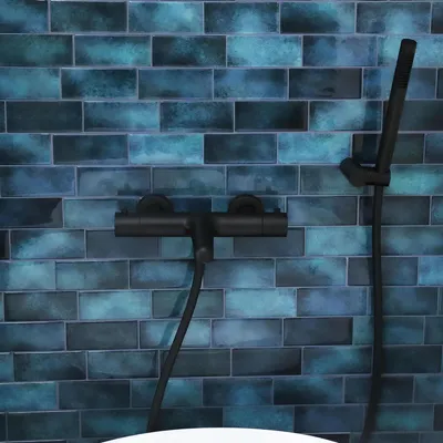 Image de Luisa combiné support de douche noir 3 pièces Essebagno