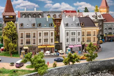 Produktbild von Faller Stadthäuserzeile Schubertstra 231723