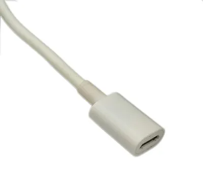 Obrázek produktu pro SYSTEM-S USB 2.0 kabel 3 m, zástrčka Micro B do zásuvky, spirálový adaptér, bílý