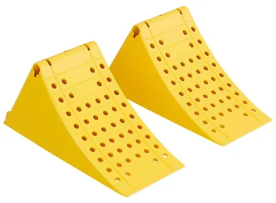 Zdjęcie produktu dla Klin pod koło ciężarówki - Zestaw 2 szt. - 200 mm - 6,5 t - Do ciężarówek, przyczep i kamperów