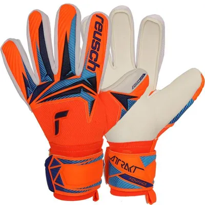 Imagen del producto de Balones de fútbol Reusch, modelo 56702142290, color naranja