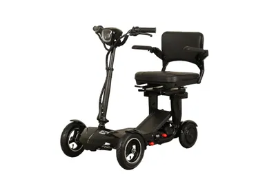 Produktbild von Elektro Seniorenmobil Klapp Quad 400 Watt 3 Gänge max. 15 km/h, klappbar/faltbar schwarz, Li Ion Akku - Aktiv Mobil