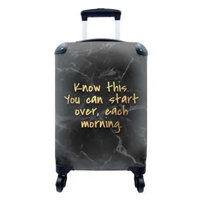 Produktbild von MuchoWow® Koffer Handgepäck Trolley Rollkoffer Kleine Reisekoffer mit 4 Rollen - Zitate - Motivation - Gold - Marmor - Cabin Size < 55x40x23 cm & 55x40x20 cm - Fotokoffer - Kabinenkoffer - Boardgepäck - Reise-Box - Reisekoffer - Reisegepäck - Koffer mit Bild - Trolley für Kinder