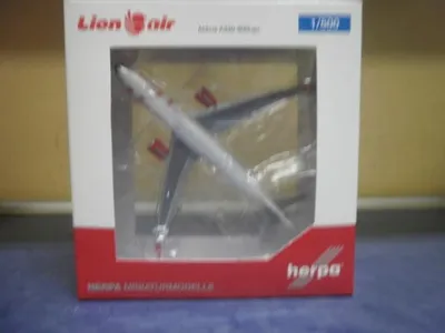 Produktbild von Herpa Wings 1:500 Airbus A330-900neo Lion Air 533676